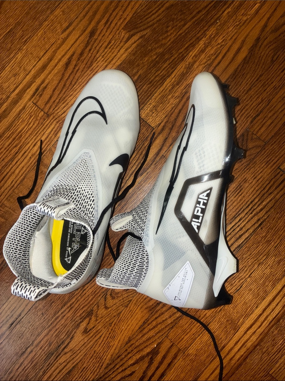 Nike Alpha Menace Elite 3 Football Cleats Size 15 Men’s